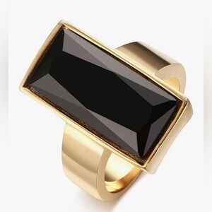Gorgeous Dillards 14KT Gold Black Onyx Square ring size 8